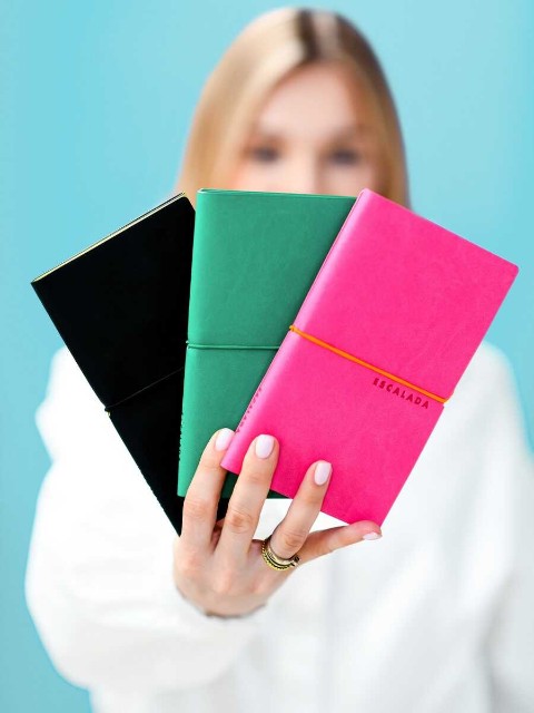 Зап. книжка А6 128л Escalada Виннер оранжевый + Виннер малиновый Превью 3