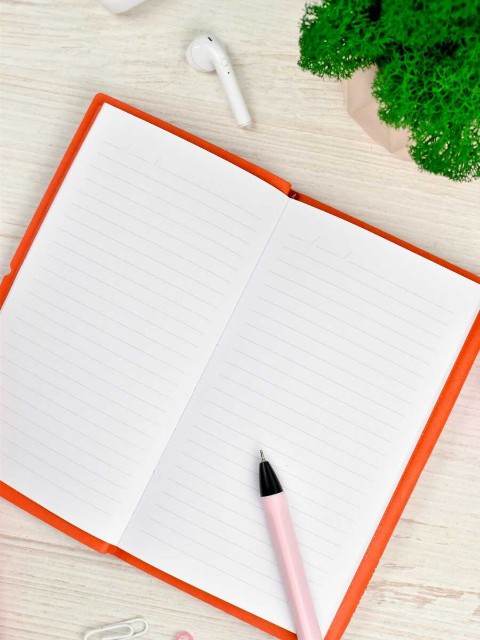 Зап. книжка А6 128л Escalada Виннер оранжевый + Виннер малиновый Превью 15