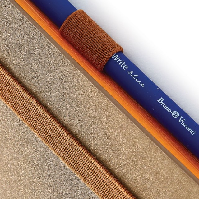 Ежедневник А5 BV Monaco на резинке зеленый недат Превью 2