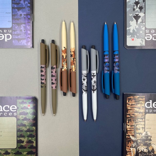 Ручка шариковая синяя BV HappyClick Танчики 0.5 автомат Превью 3