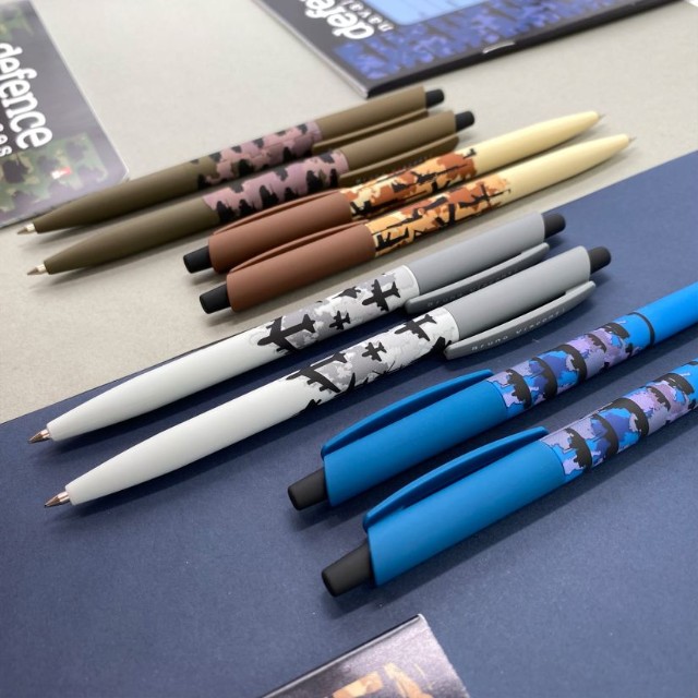 Ручка шариковая синяя BV HappyClick Танчики 0.5 автомат Превью 6