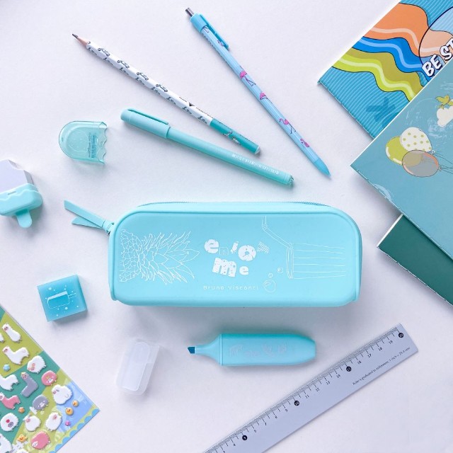 Ластик BV HappyGraphix Zefir квадрат в пластиковой коробочке 4 цв Превью 1