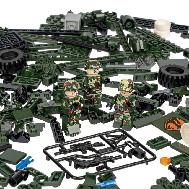 Конструктор Военный Десант Зенитная установка 450дет. Превью 3