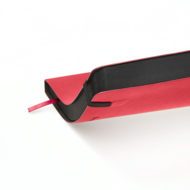 Ежедневник А5 BV Megapolis Soft красный недат в футляре Превью 5