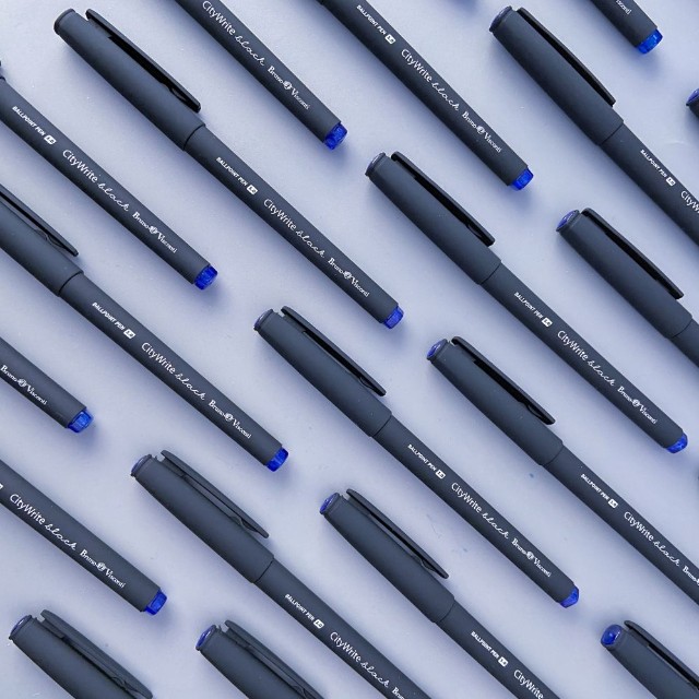 Ручка шариковая синяя BV CityWrite Black синяя 1мм черный корпус Превью 1