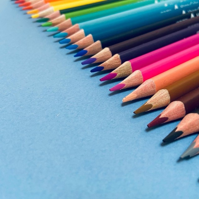 Карандаши цветные 24 цв BV Happy Color треуг к/к Превью 17