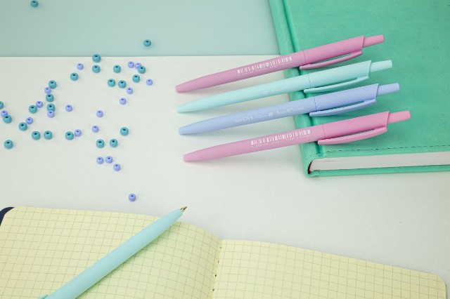 Ручка шариковая синяя BV SlimClick Zefir 0.5мм автомат пастель Превью 8